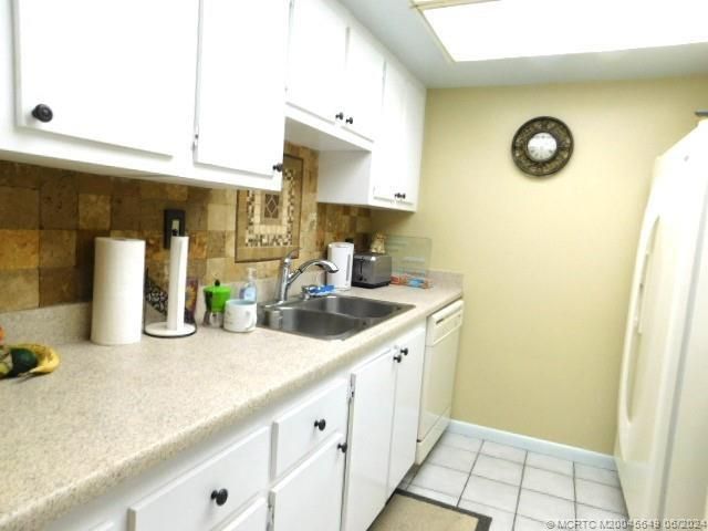 2273 NW 22nd Avenue, Unit 104, Stuart, FL 34994 Photo