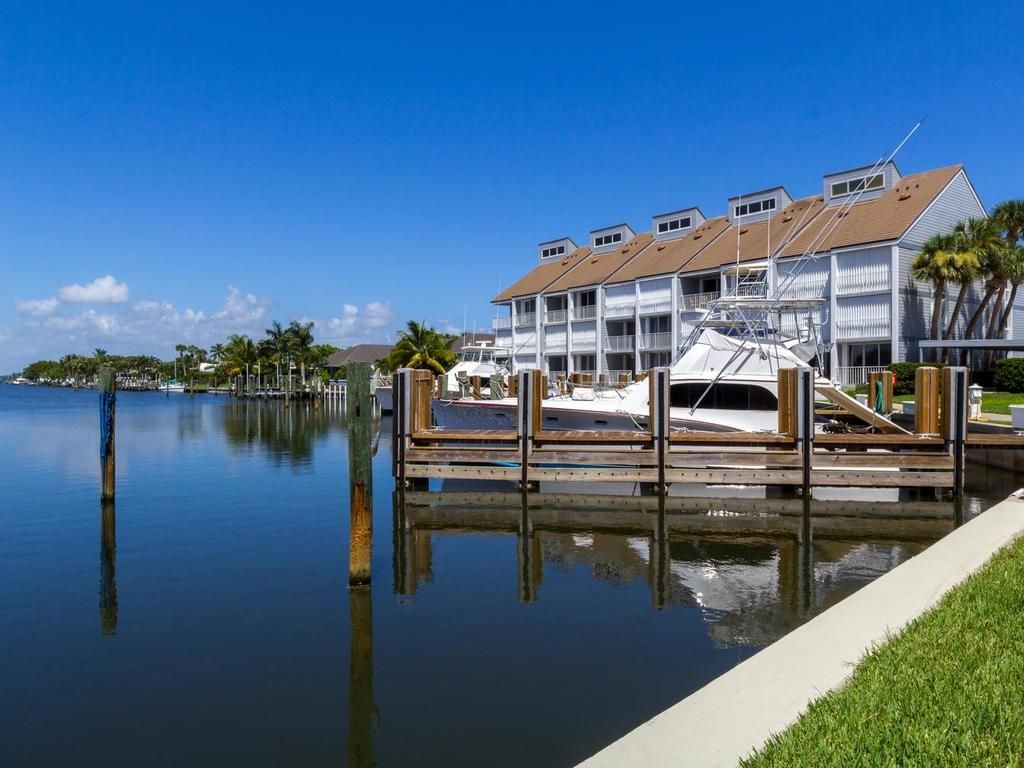 2115 Windward Way, Unit 102, Vero Beach, FL 32963 Photo