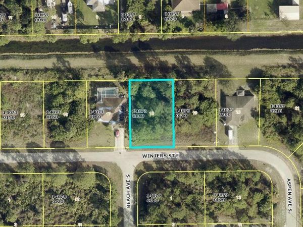 1047 Winters Street E, Lehigh Acres, FL 33974