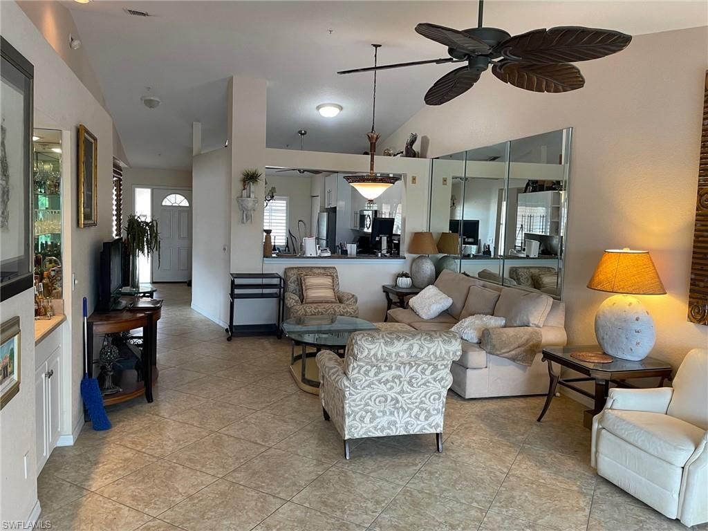 9061 Michael Cir, Unit 2, Naples, FL 34113 Photo
