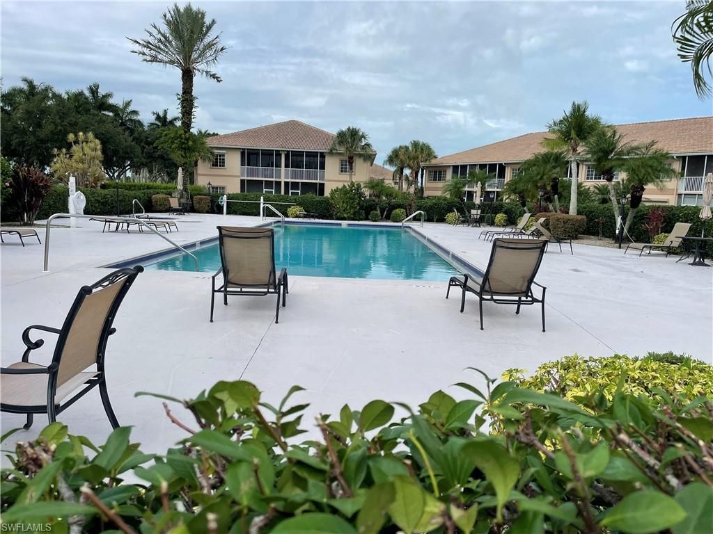 9061 Michael Cir, Unit 2, Naples, FL 34113 Photo