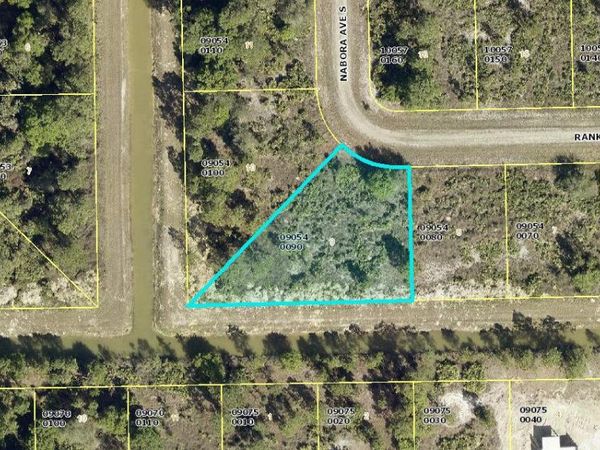 1130 Rankin Street E, Lehigh Acres, FL 33974