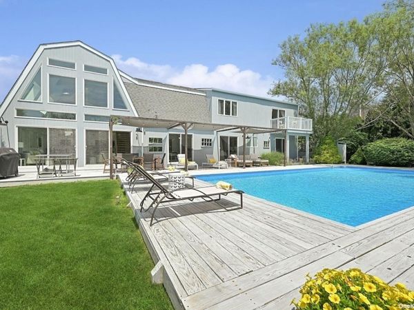 2 William Way, Southampton, NY 11968