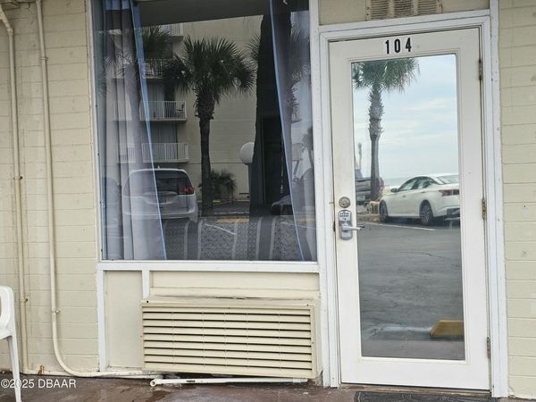 1233 S Atlantic Avenue, Unit 1040, Daytona Beach, FL 32118