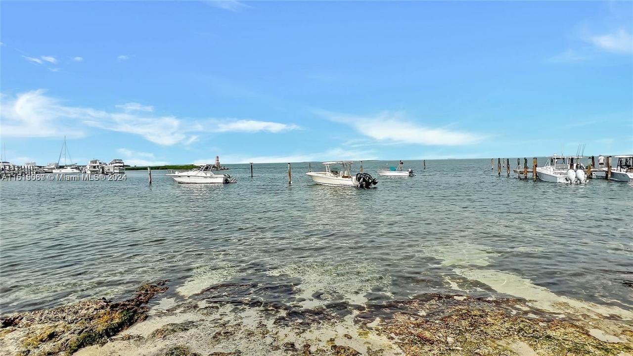 87200 Overseas Highway #v9, Islamorada, FL 33036 Photo