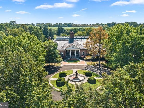 1534 N TROOPER ROAD, WORCESTER, PA 19490