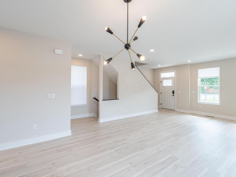 45 S Hartford Avenue, Columbus, OH 43222 Photo 10