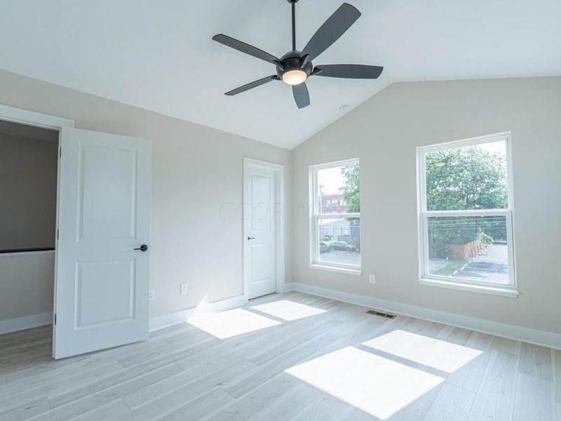 45 S Hartford Avenue, Columbus, OH 43222 Photo 15