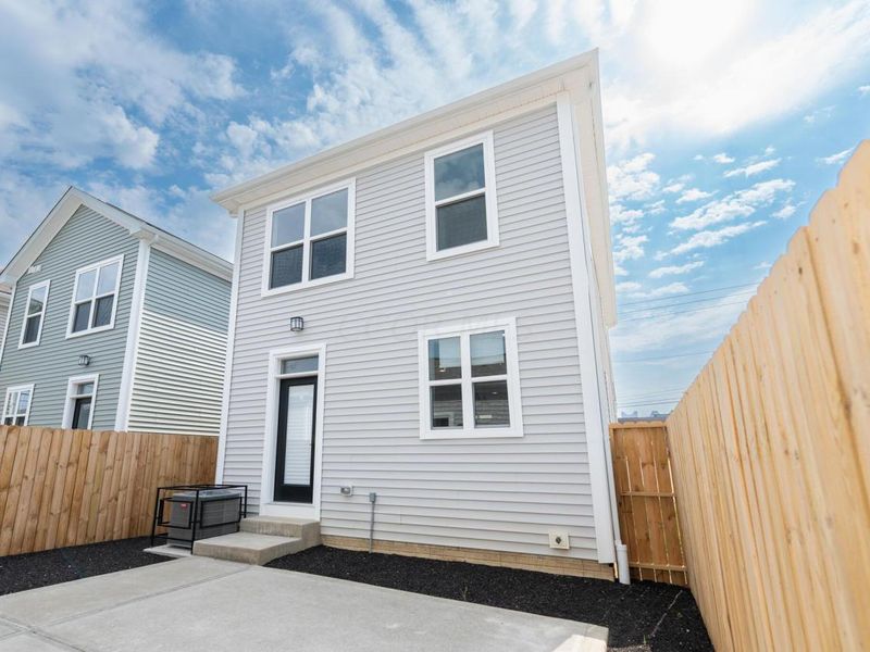 45 S Hartford Avenue, Columbus, OH 43222 Photo 4