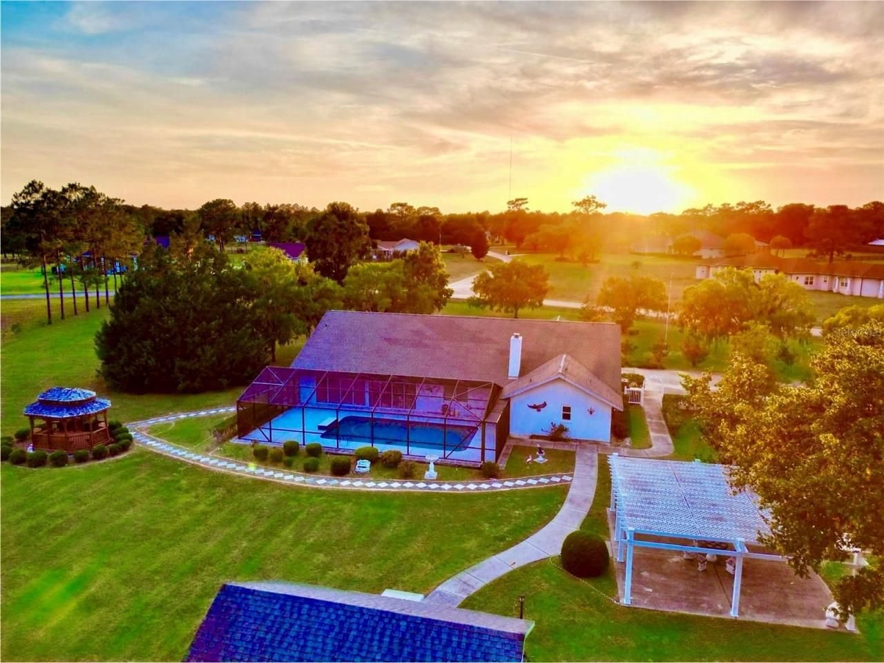 7205 NE 61st Avenue Road, Silver Springs, FL 34488 Photo