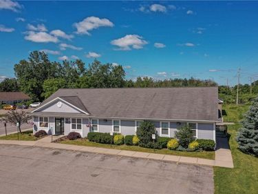 353 Island Cottage Road, Rochester, NY 14612