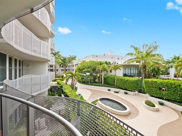 2155 Washington Ct, Unit 206, Miami Beach, FL 33139