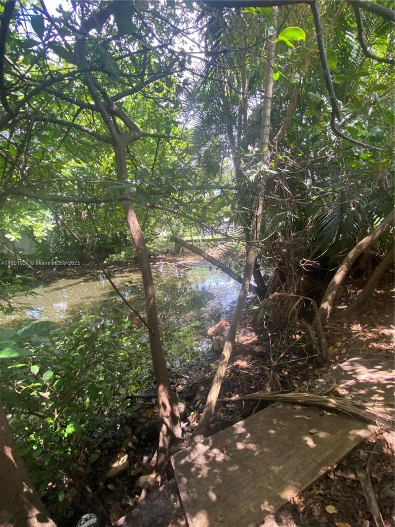 1739 SW 28th Ter, Fort Lauderdale, FL 33312 Photo