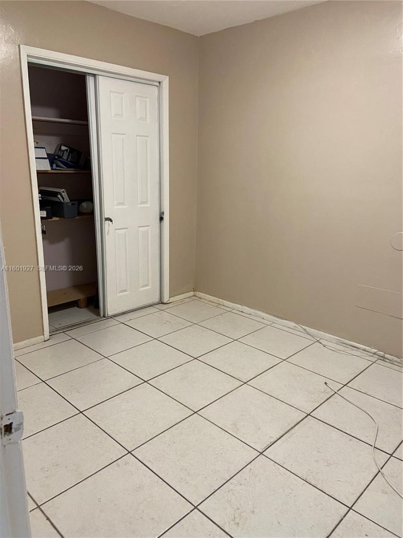1739 SW 28th Ter, Fort Lauderdale, FL 33312 Photo