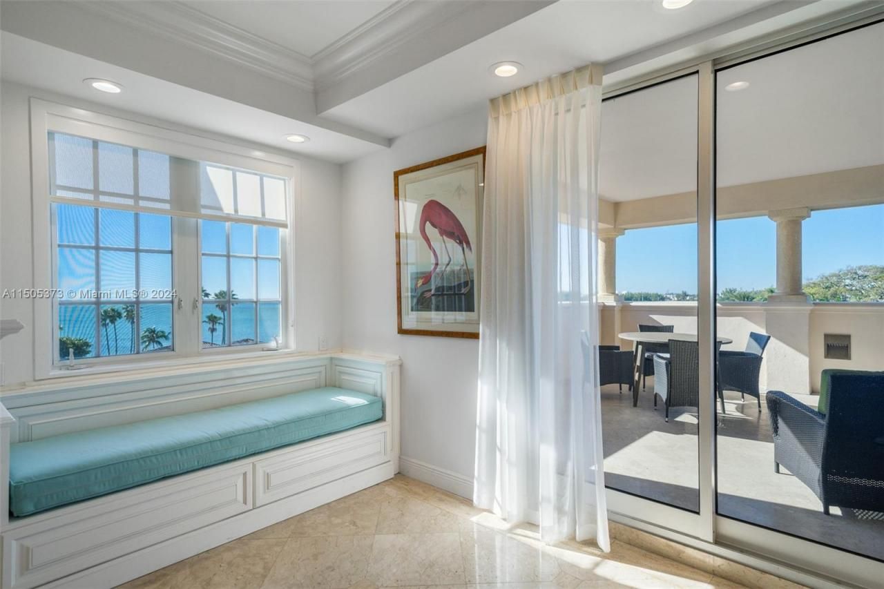 Please Call For Address, Unit 19153, Miami Beach, FL 33109 Photo