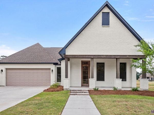 1126 Camellia Way, Denham Springs, LA 70726