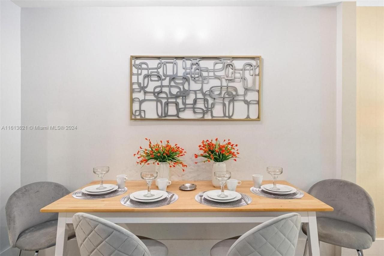 5300 NW 87th Ave, Unit 612, Doral, FL 33178 Photo