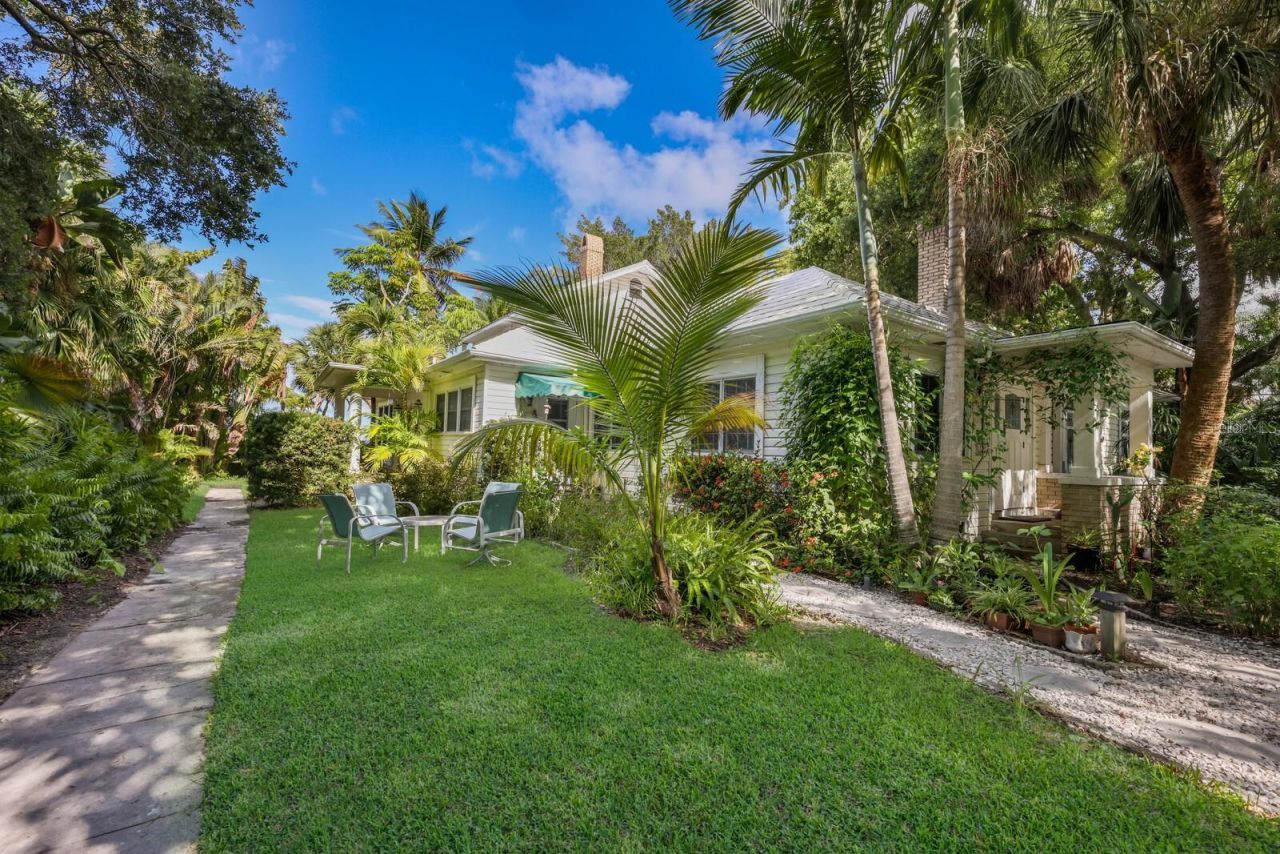 3301 Bay Shore Road, Sarasota, FL 34234 Photo