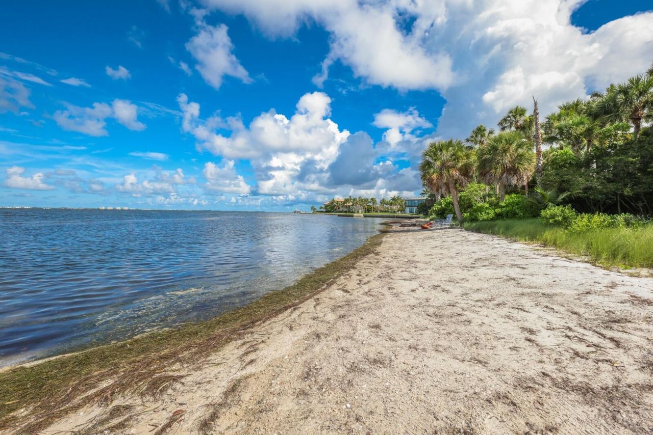 3301 Bay Shore Road, Sarasota, FL 34234 Photo