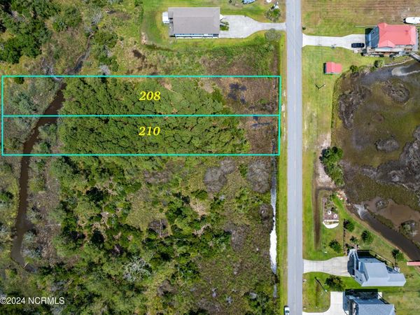 208 Waterway Drive, Sneads Ferry, NC 28460