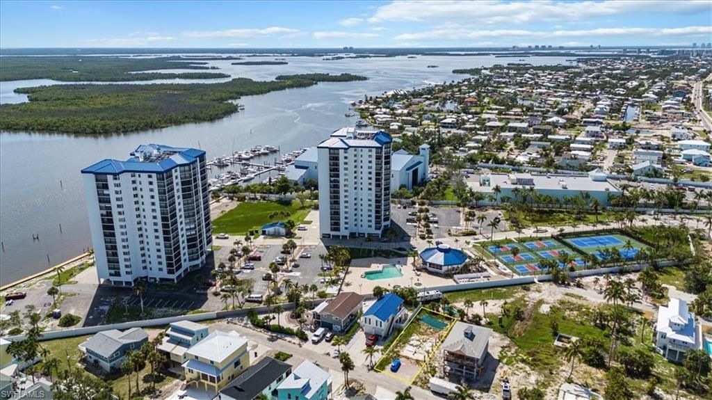 122 Gulfview Ave, Fort Myers Beach, FL 33931 Photo