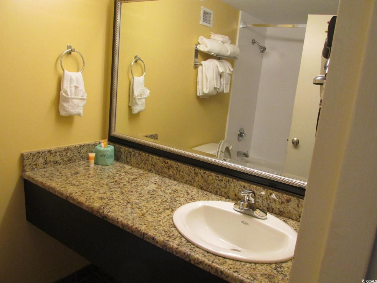 1501 S Ocean Blvd. Photo 32