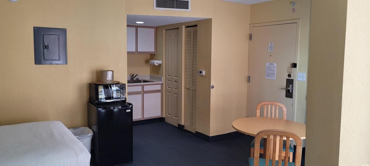 2701 S Ocean Blvd. Photo 5