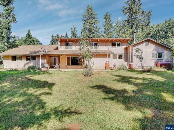 3999 Timber Trail, Silverton, OR 97381