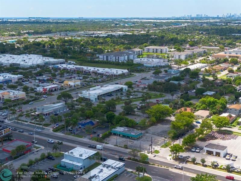 2790 W Broward Boulevard, Fort Lauderdale, FL 33312 Photo