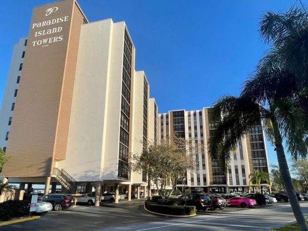 10355 PARADISE BOULEVARD, Unit 612, TREASURE ISLAND, FL 33706