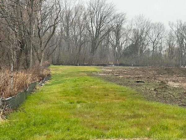 Lt1 Edgemont Dr, Oak Creek, WI 53154