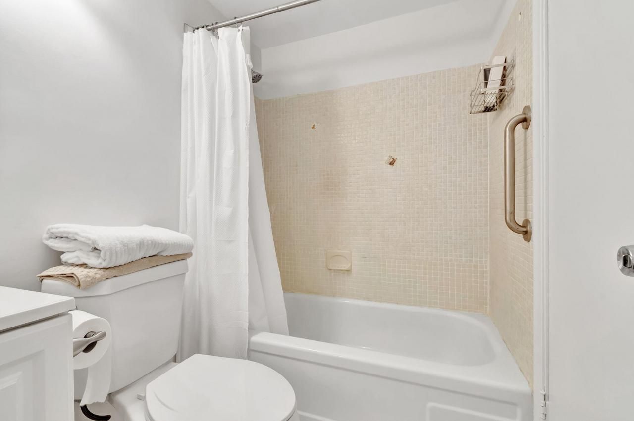 740 Horizons W, Unit 105, Boynton Beach, FL 33435 Photo