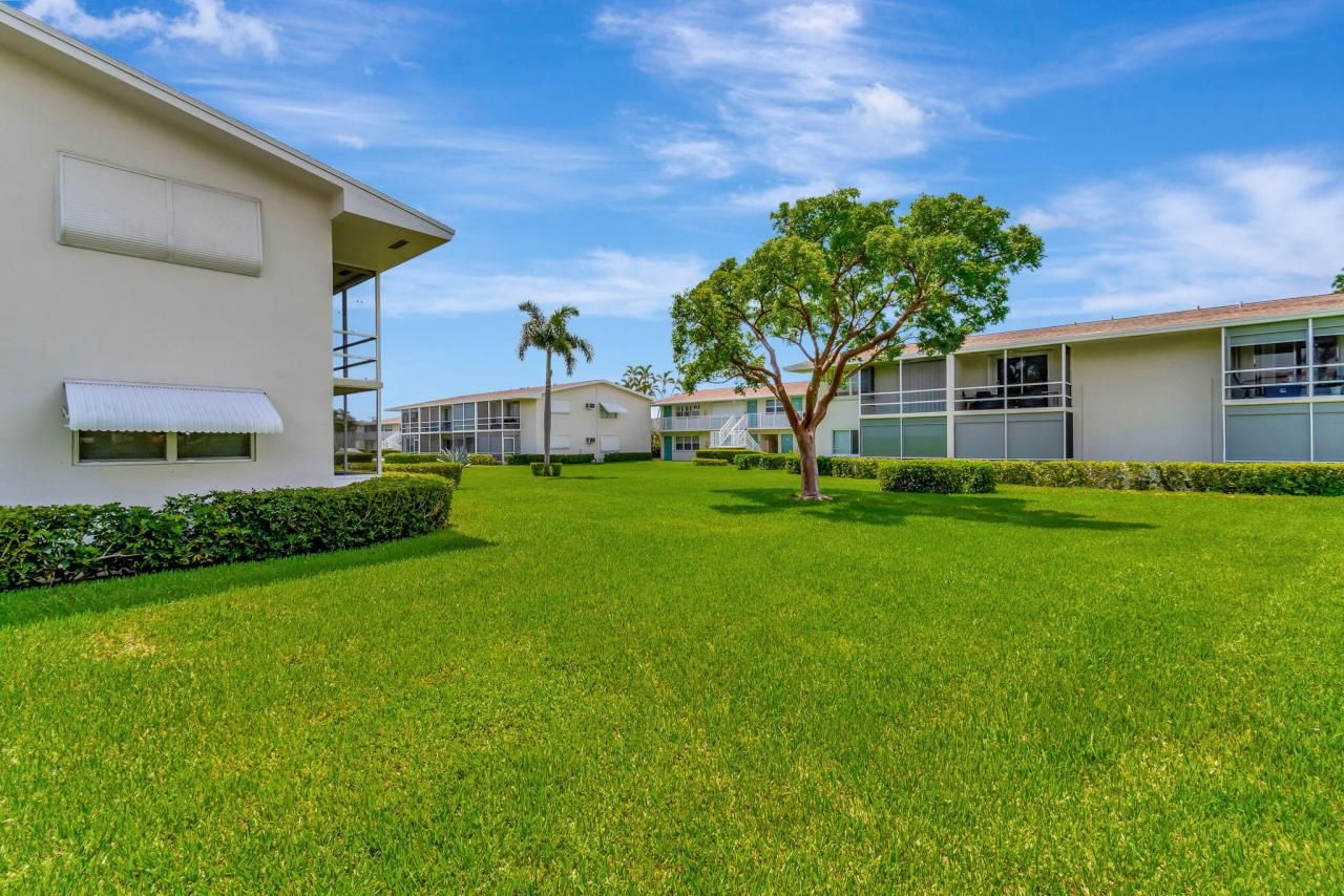 740 Horizons W, Unit 105, Boynton Beach, FL 33435 Photo