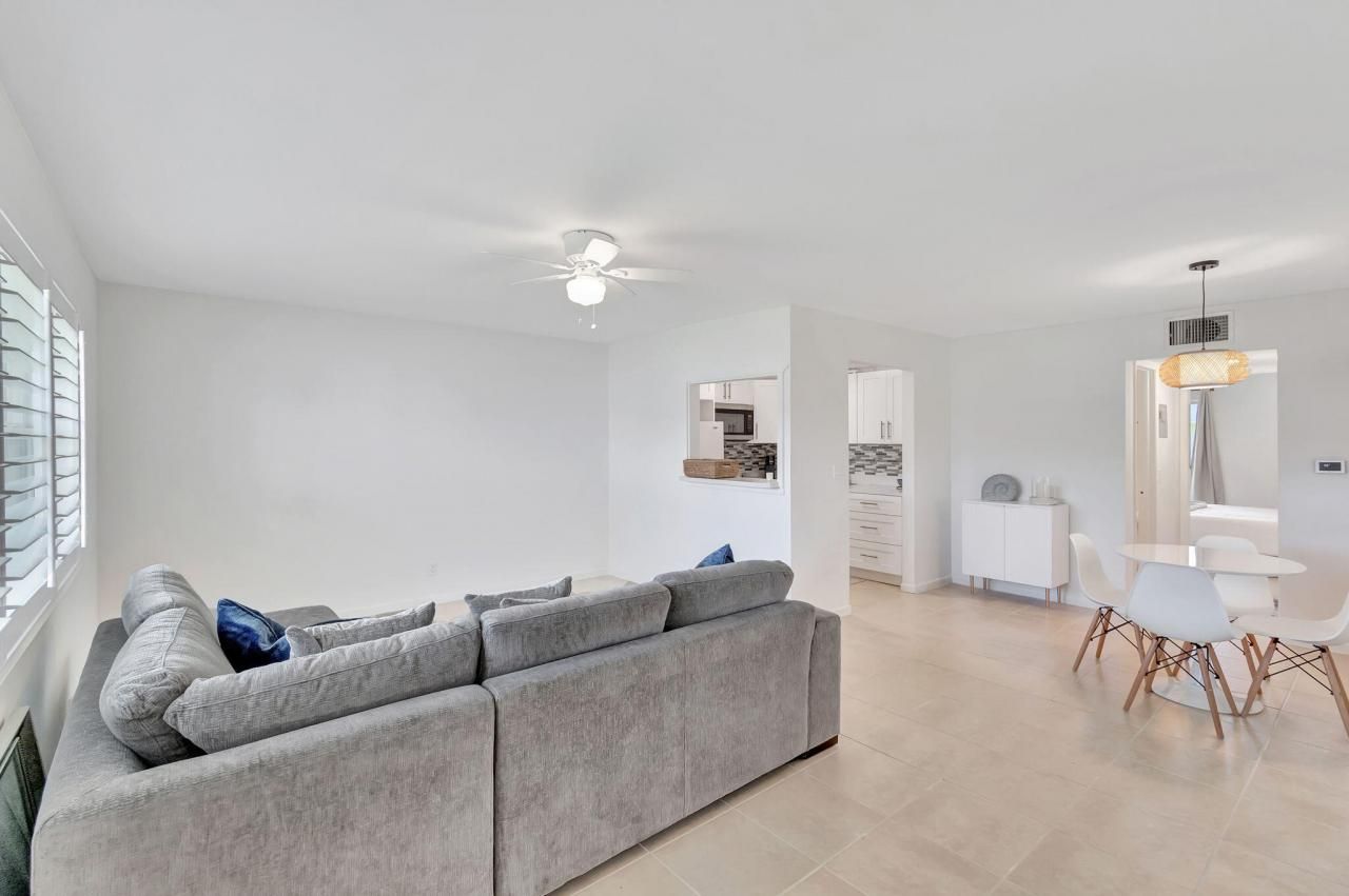 740 Horizons W, Unit 105, Boynton Beach, FL 33435 Photo