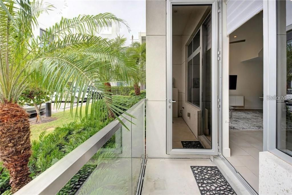 212 Cosmopolitan Court, Sarasota, FL 34236 Photo