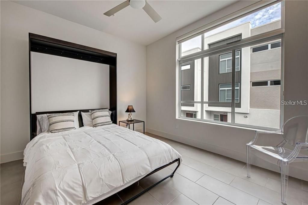 212 Cosmopolitan Court, Sarasota, FL 34236 Photo