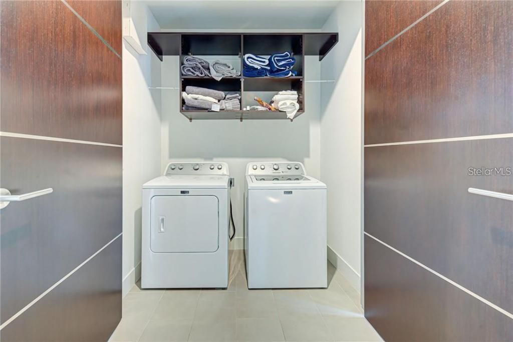 212 Cosmopolitan Court, Sarasota, FL 34236 Photo