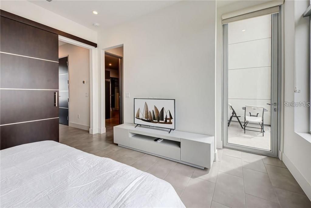 212 Cosmopolitan Court, Sarasota, FL 34236 Photo