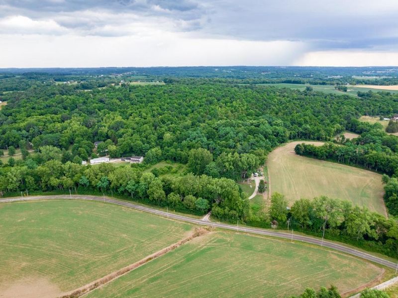 4380 Howards Creek Road, Morgan Twp, OH 45053 Photo 3