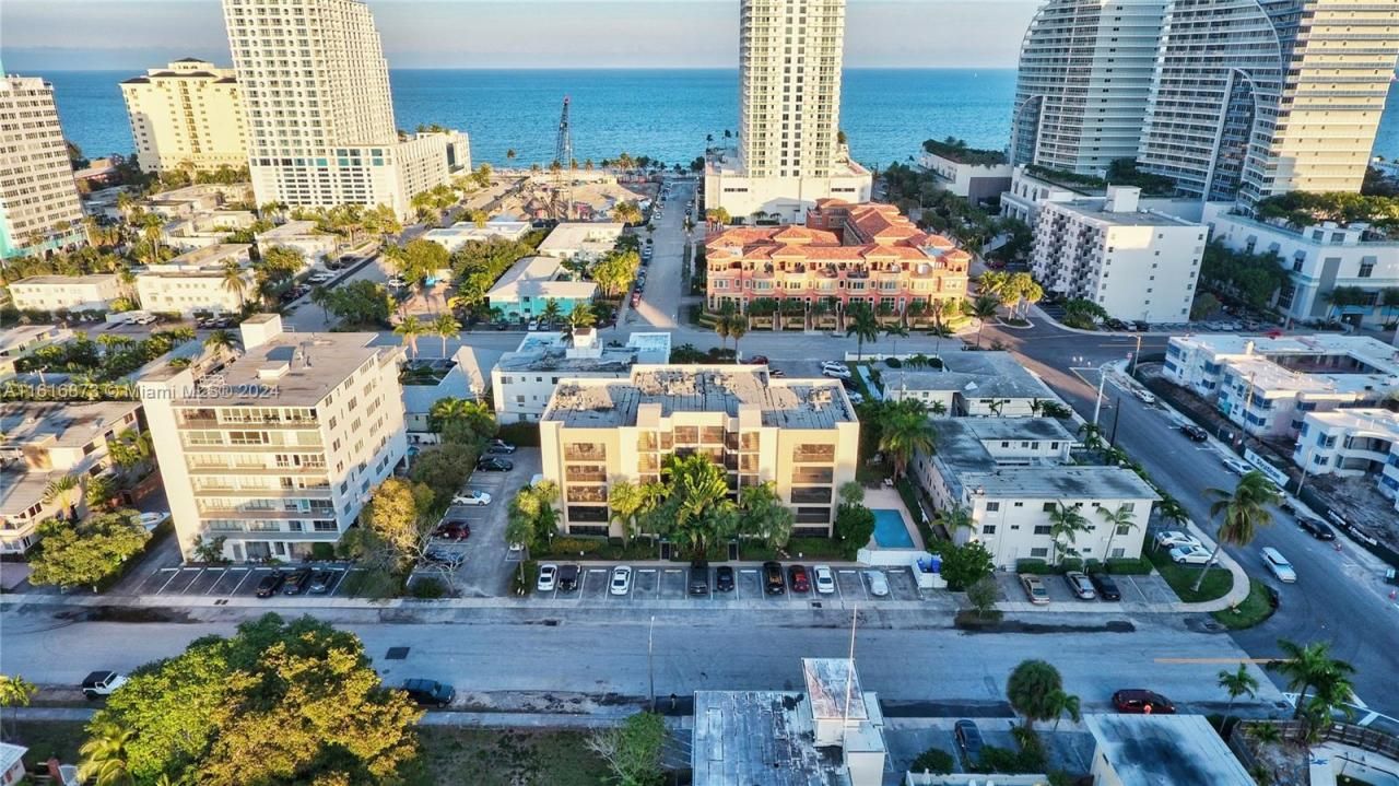 520 Orton Ave, Unit 201, 204,, Fort Lauderdale, FL 33304 Photo