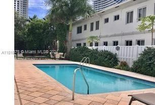 520 Orton Ave, Unit 201, 204,, Fort Lauderdale, FL 33304 Photo