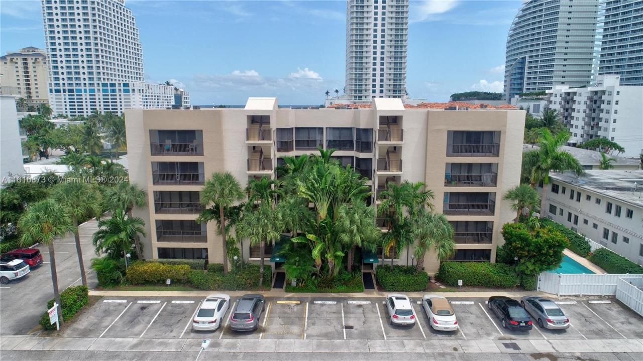 520 Orton Ave, Unit 201, 204,, Fort Lauderdale, FL 33304 Photo