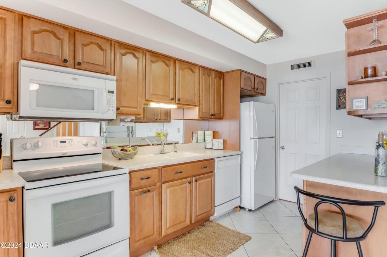 901 S Atlantic Avenue, Unit 102, Ormond Beach, FL 32176 Photo