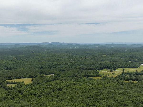 495 County Road 865, Gaylesville, AL 35973