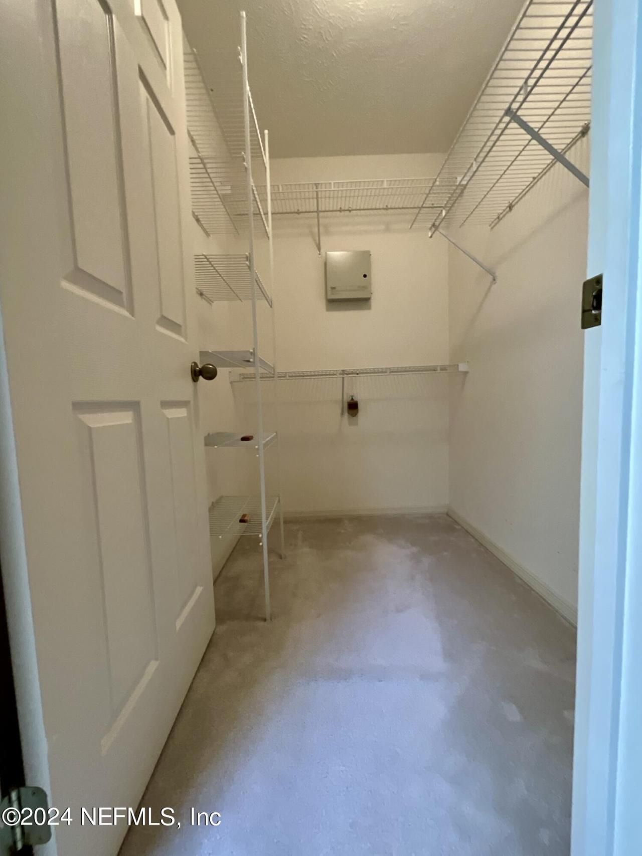 7205 NE 61st Avenue Road, Silver Springs, FL 34488 Photo