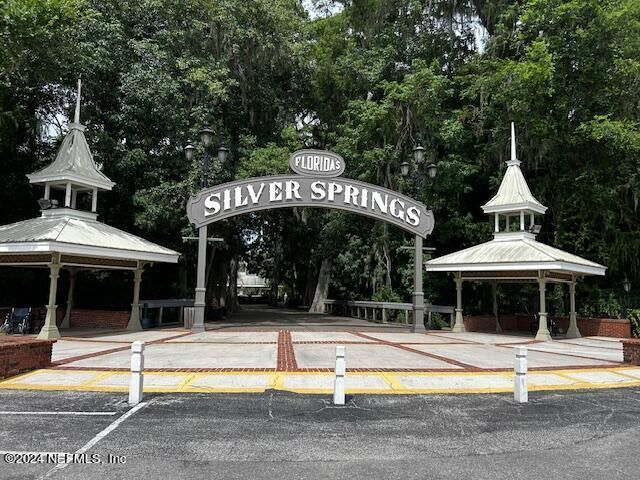 7205 NE 61st Avenue Road, Silver Springs, FL 34488 Photo