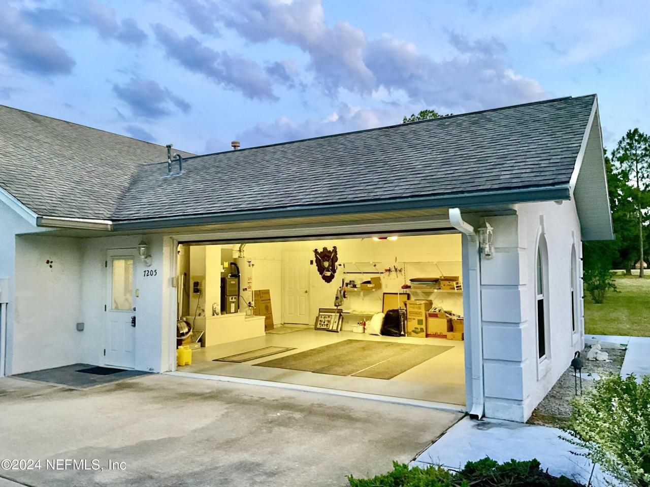 7205 NE 61st Avenue Road, Silver Springs, FL 34488 Photo