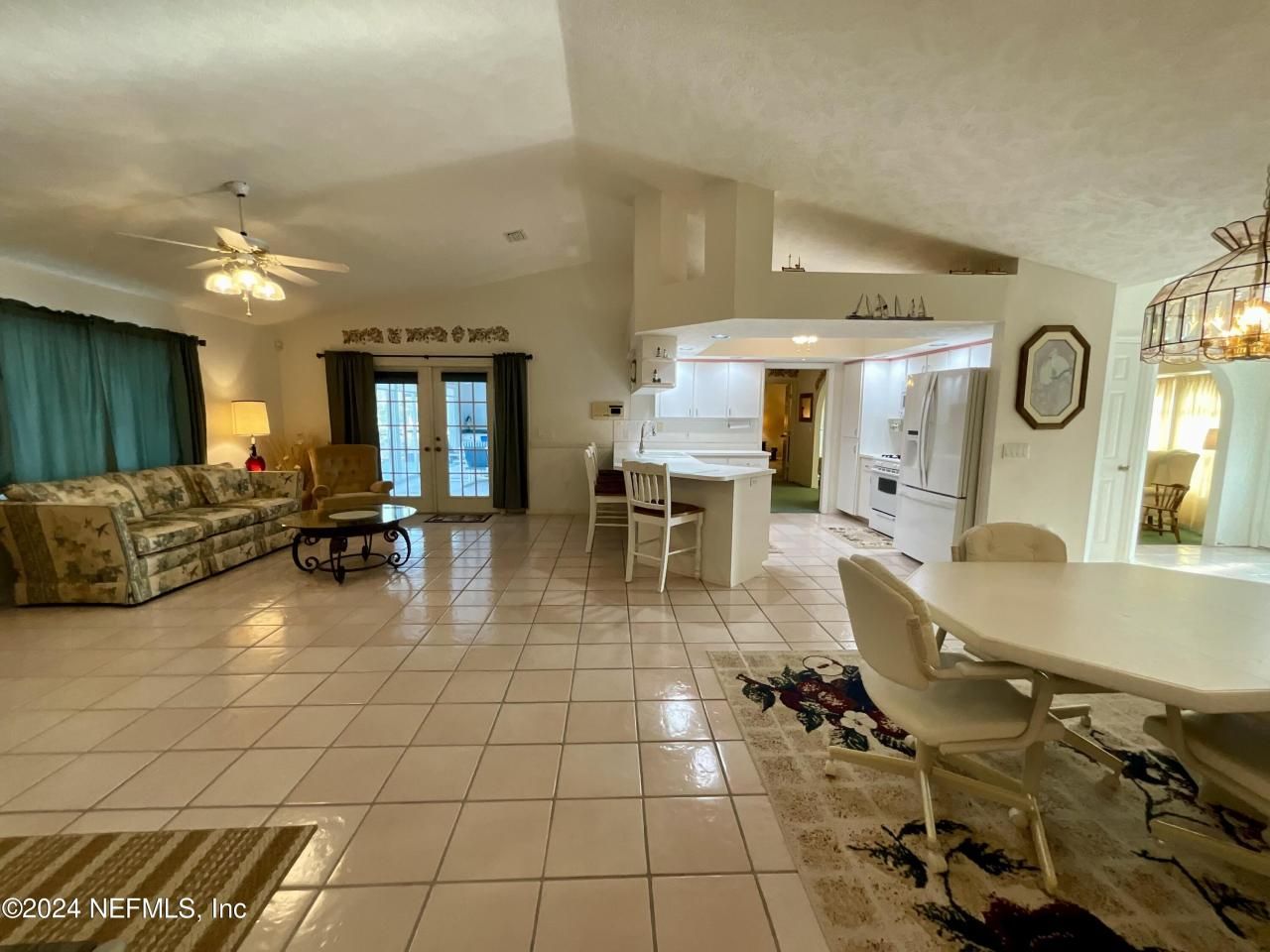 7205 NE 61st Avenue Road, Silver Springs, FL 34488 Photo