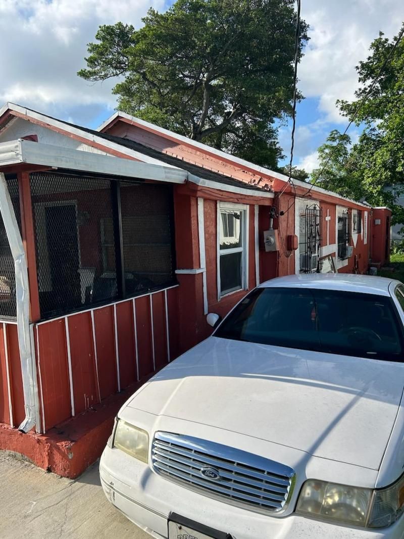 1220 NW 71st Street, Miami, FL 33147 Photo