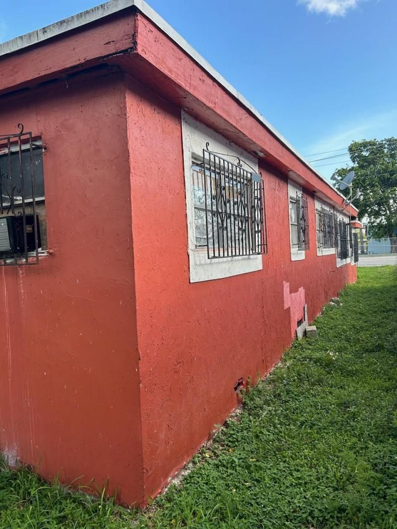 1220 NW 71st Street, Miami, FL 33147 Photo